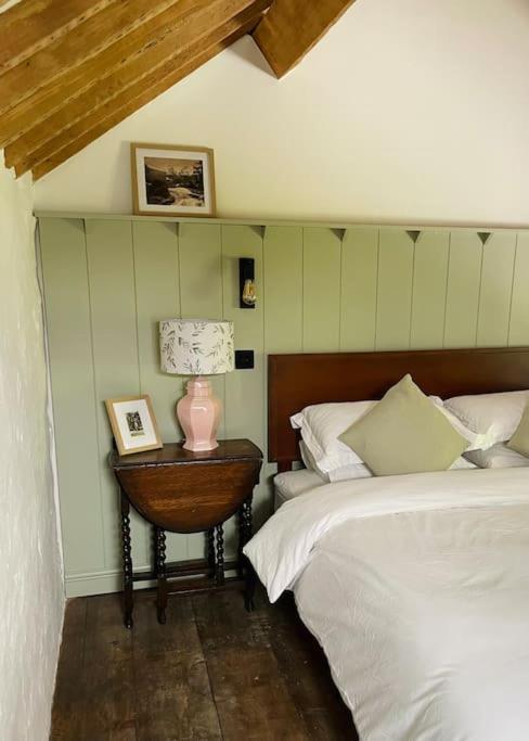 Former Corn Mill Cottage On The North Wales Coast Talacre Exterior foto